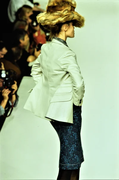 Look 96